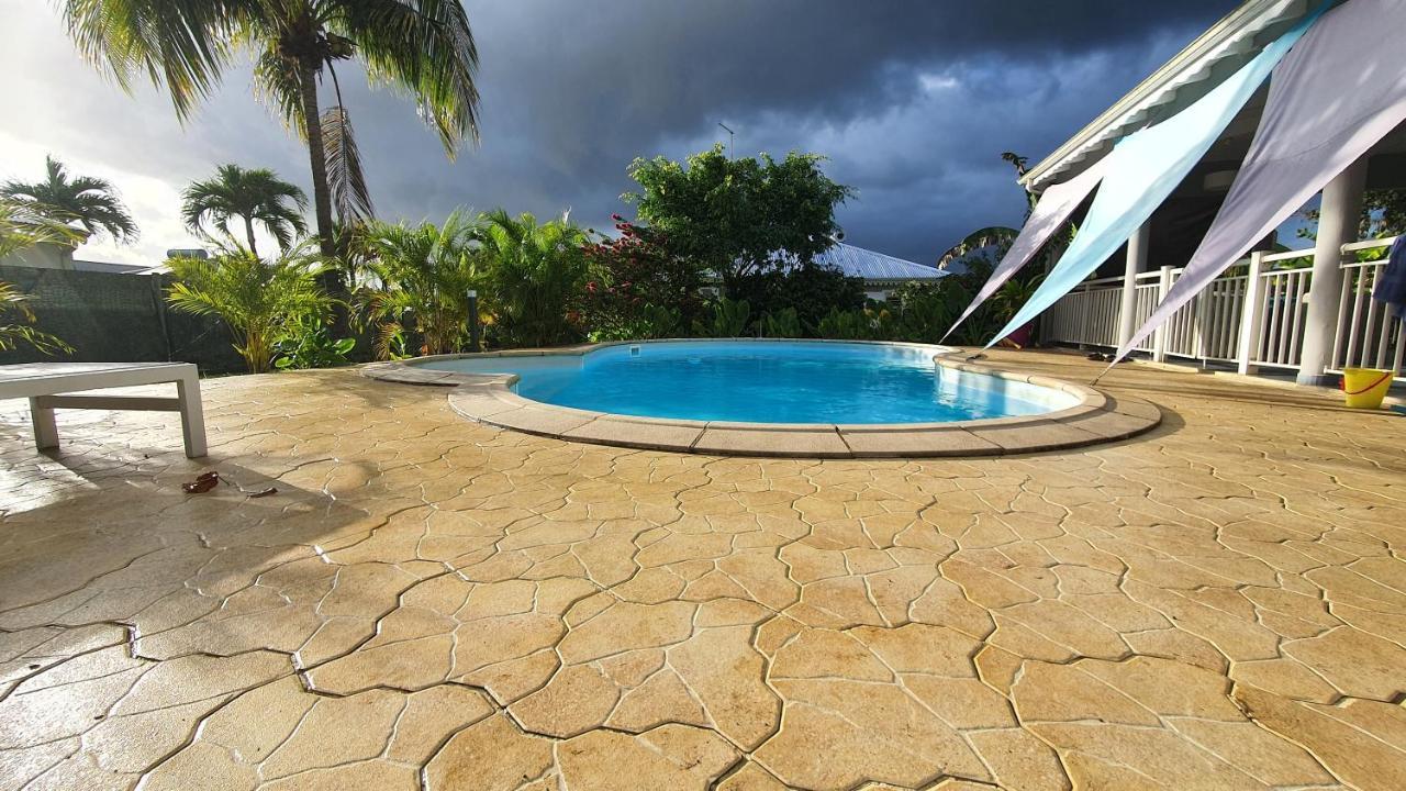 Hotel Le Manguier Baie-Mahault Esterno foto